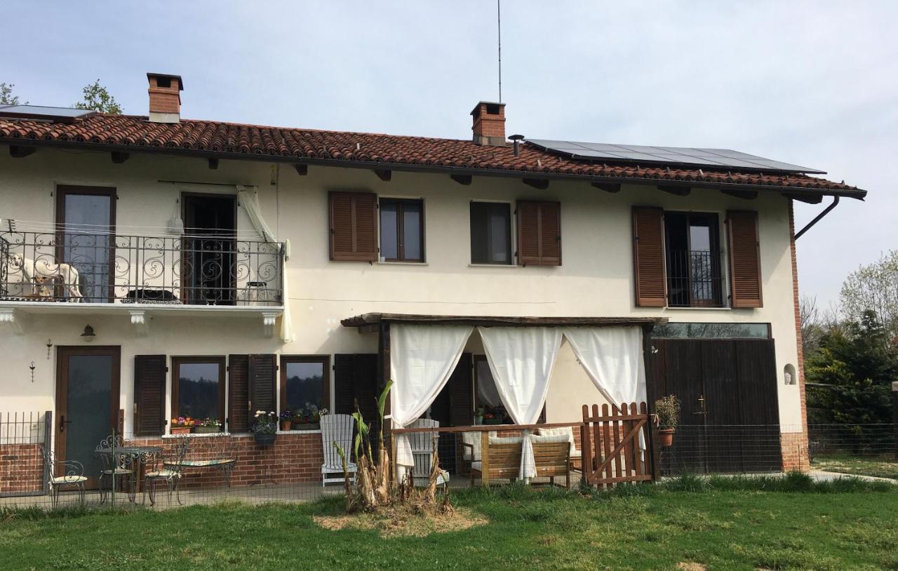 B&B Cascina Dei Levrieri Capriglio Exterior foto