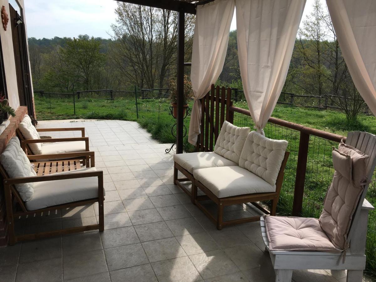 B&B Cascina Dei Levrieri Capriglio Exterior foto